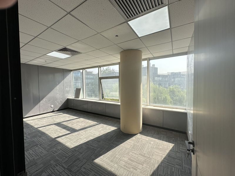 （总部基地）北京丰台区南四环西路188号1区4号