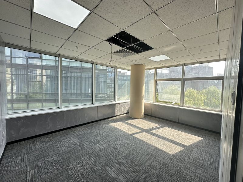 （总部基地）北京丰台区南四环西路188号1区4号