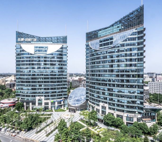 总部基地之总部广场