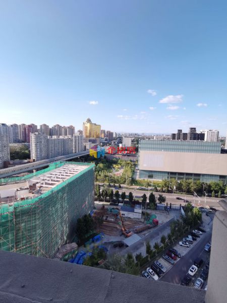 凯旋中心（凯旋城）