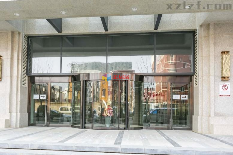 泰然大厦（农工商办公楼）