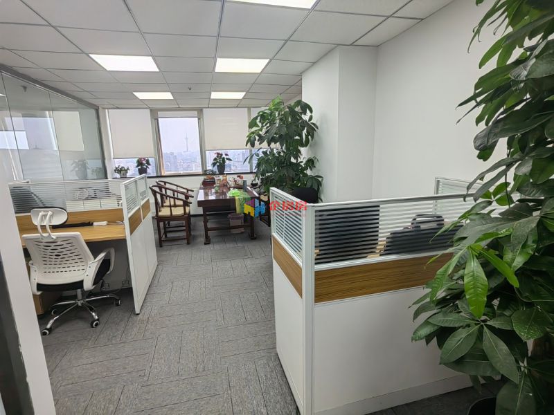 万通金融中心（原万通新世界中心）