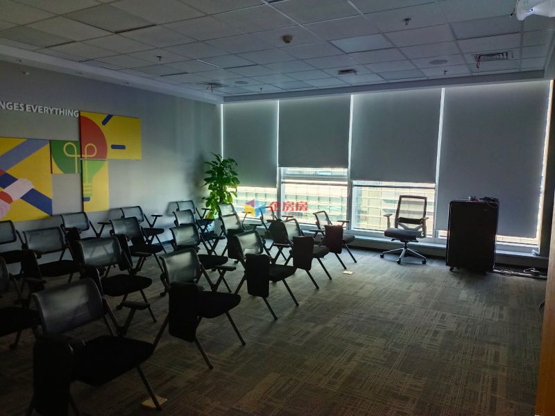 新东方大厦南楼（曾用名欧美汇大厦）