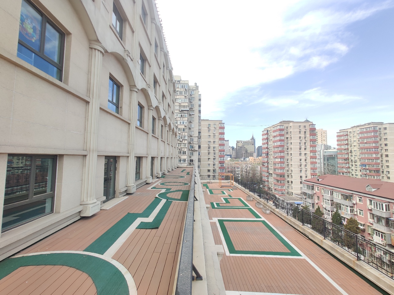 北京东方宫霄大厦（宫宵国际大厦）