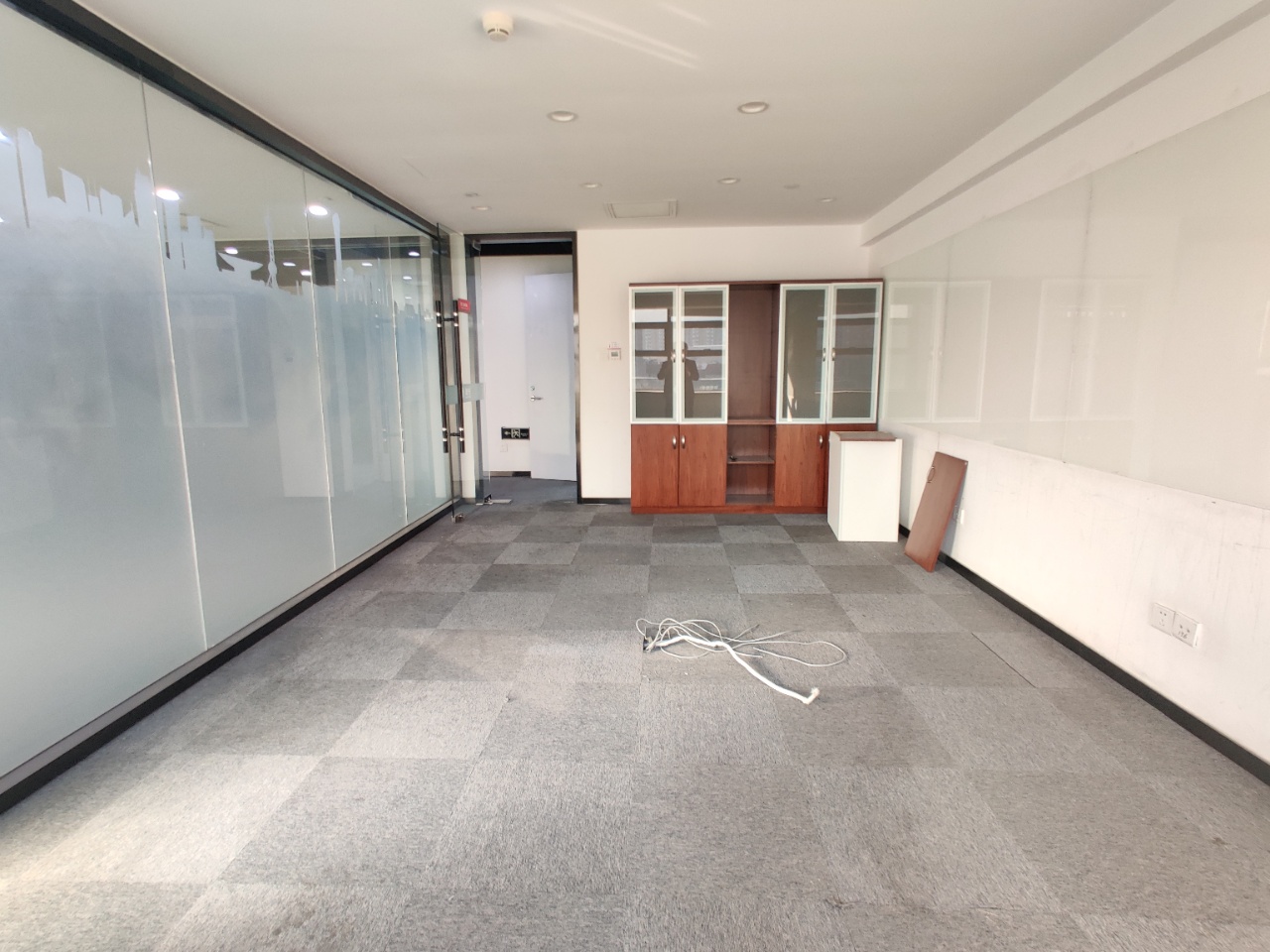 北京东方宫霄大厦（宫宵国际大厦）