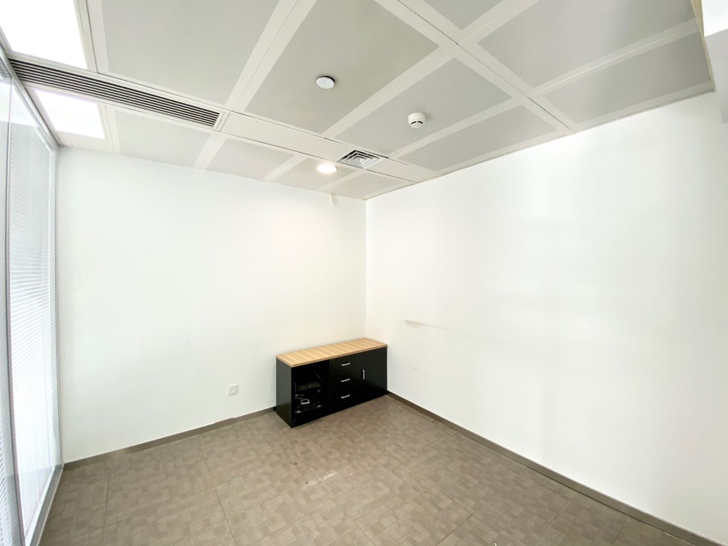 北京东方宫霄大厦（宫宵国际大厦）