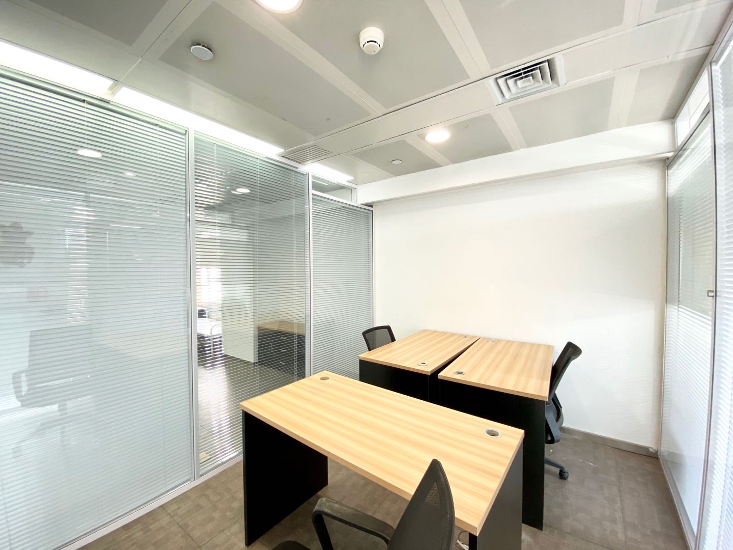 北京东方宫霄大厦（宫宵国际大厦）