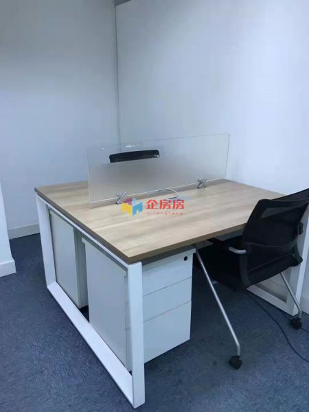 万通金融中心（原万通新世界中心）