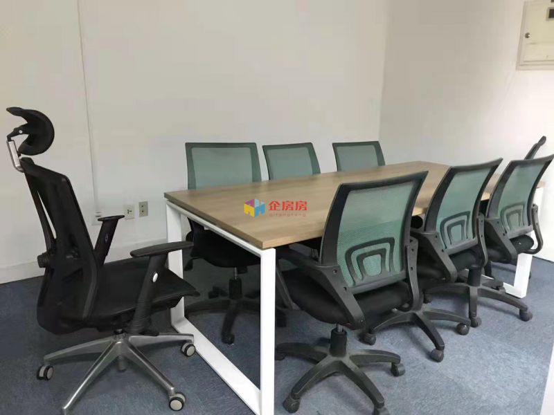 万通金融中心（原万通新世界中心）