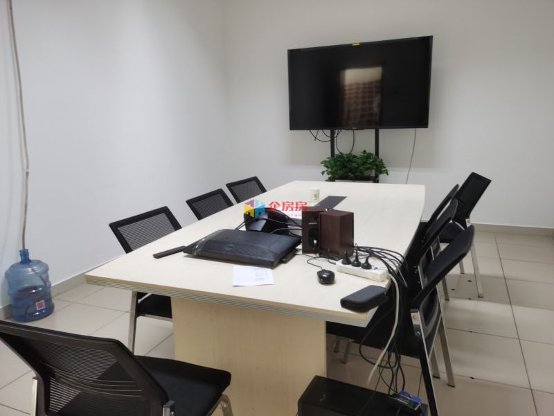 百斯特信息中心 （百思特信息中心）