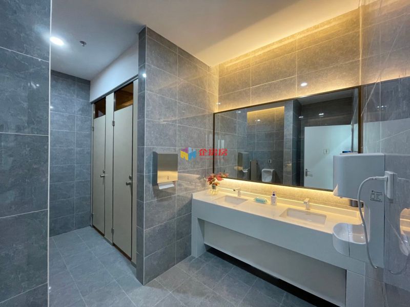 首开广场（天鸿宝景大厦）