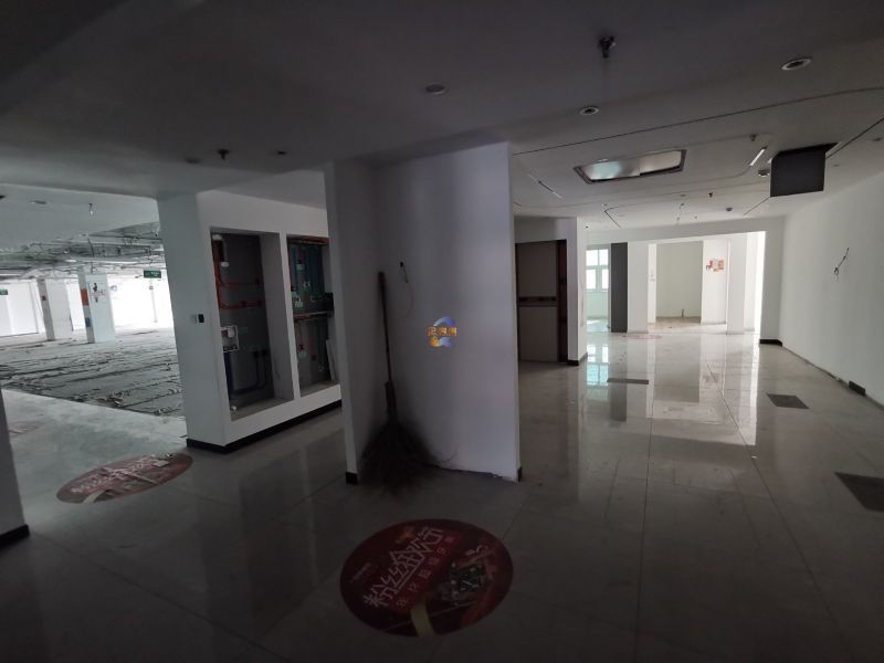 凯旋中心（凯旋城）