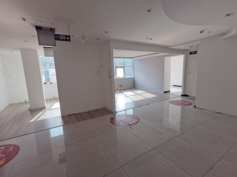 凯旋中心（凯旋城）