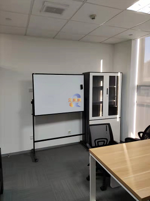 骏豪中央公园广场