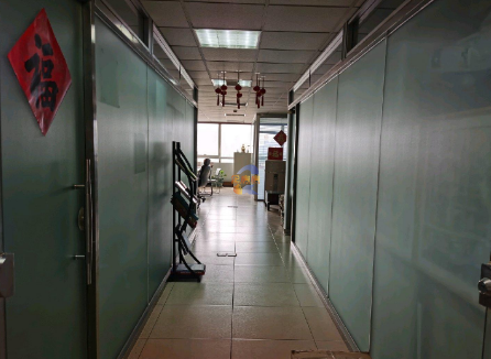 王府井购物中心（右安门店）