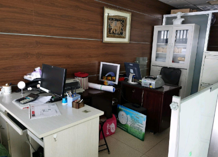 王府井购物中心（右安门店）