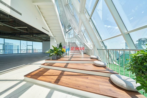 总部基地之总部广场