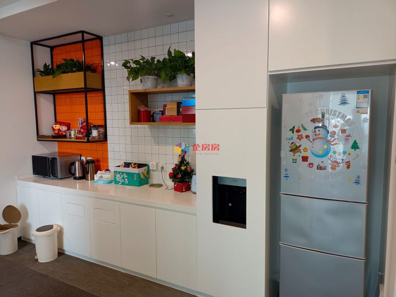 新东方大厦南楼（曾用名欧美汇大厦）