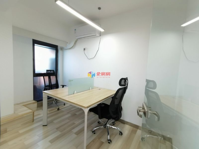 凯旋中心（凯旋城）