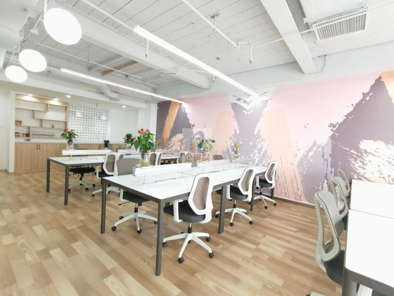 凯旋中心（凯旋城）