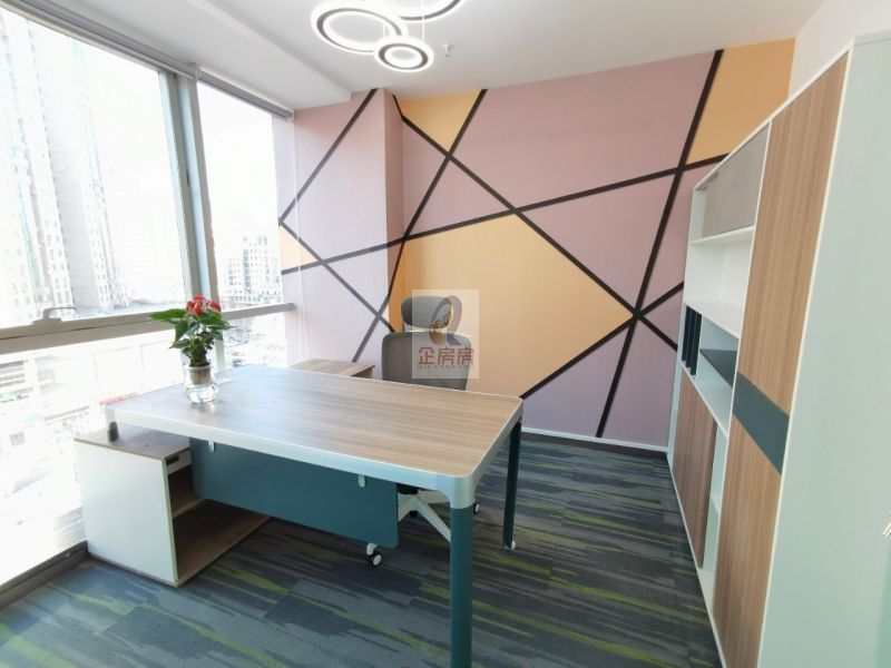 凯旋中心（凯旋城）