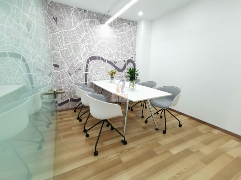 凯旋中心（凯旋城）