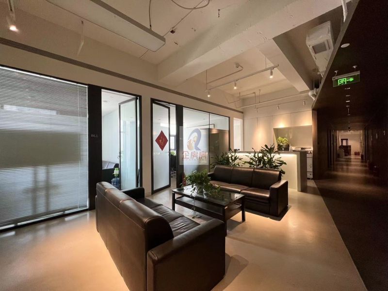 文心华策国际影视交流中心