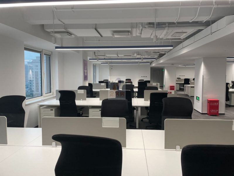 京东科技大厦（原翠宫饭店）