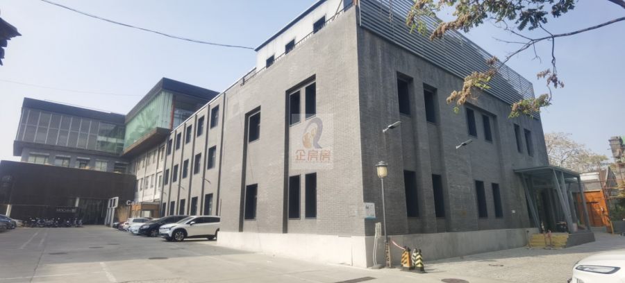 西城区佟麟阁路85号院