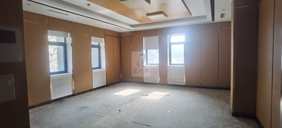 西城区佟麟阁路85号院