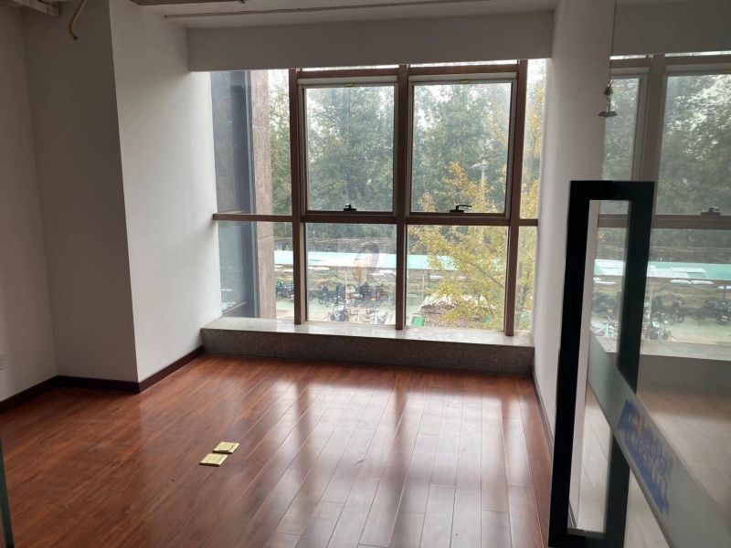 中关村军民融合产业园创业创新基地（青龙桥）