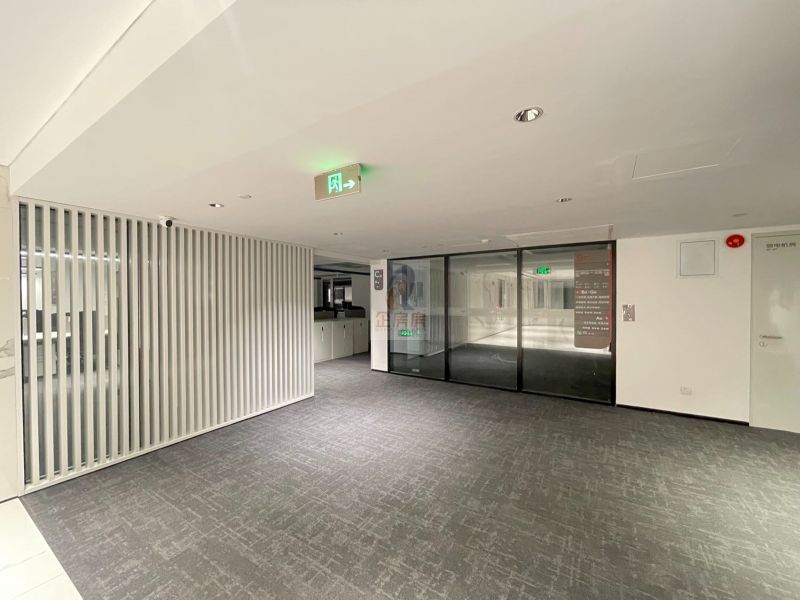 京东科技大厦（原翠宫饭店）