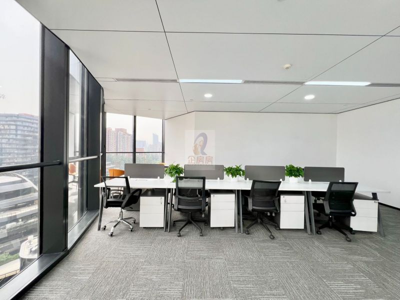 骏豪中央公园广场