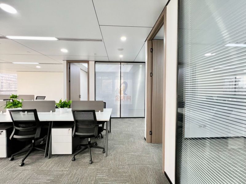 骏豪中央公园广场