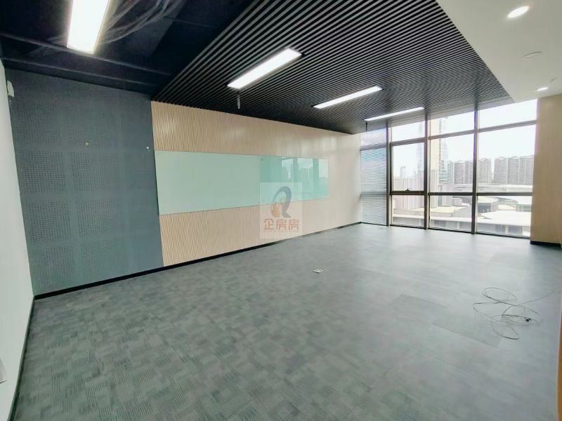 星泰中心（原将台新港大厦）