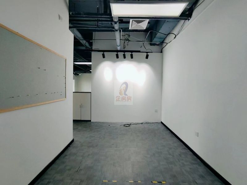 星泰中心（原将台新港大厦）