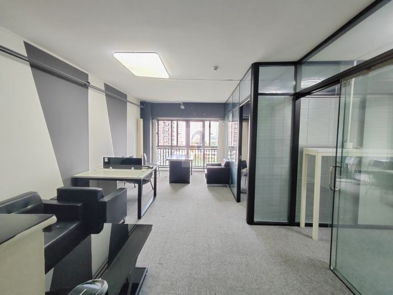 凯旋中心（凯旋城）