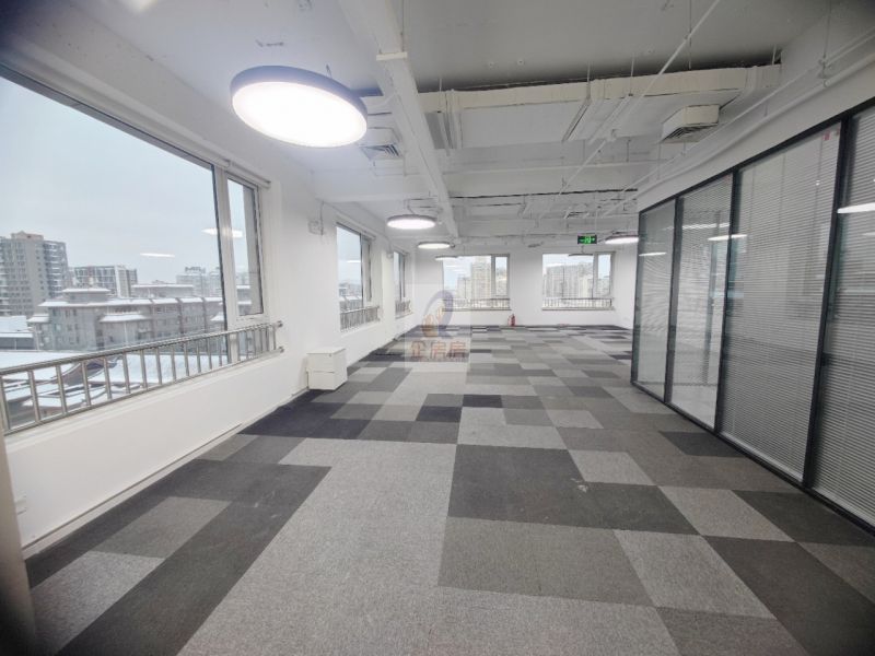 华腾世纪总部公园 