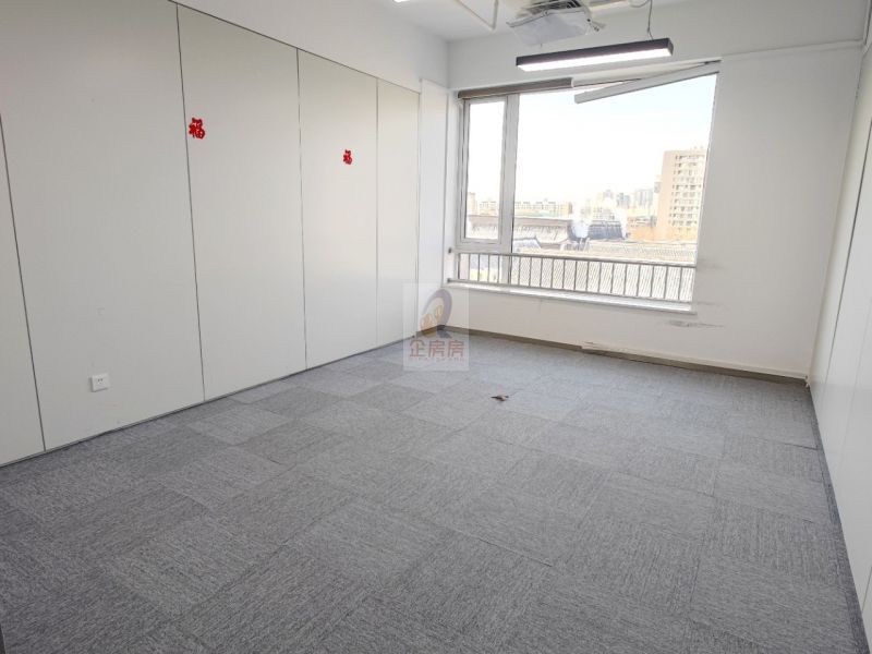 华腾世纪总部公园 