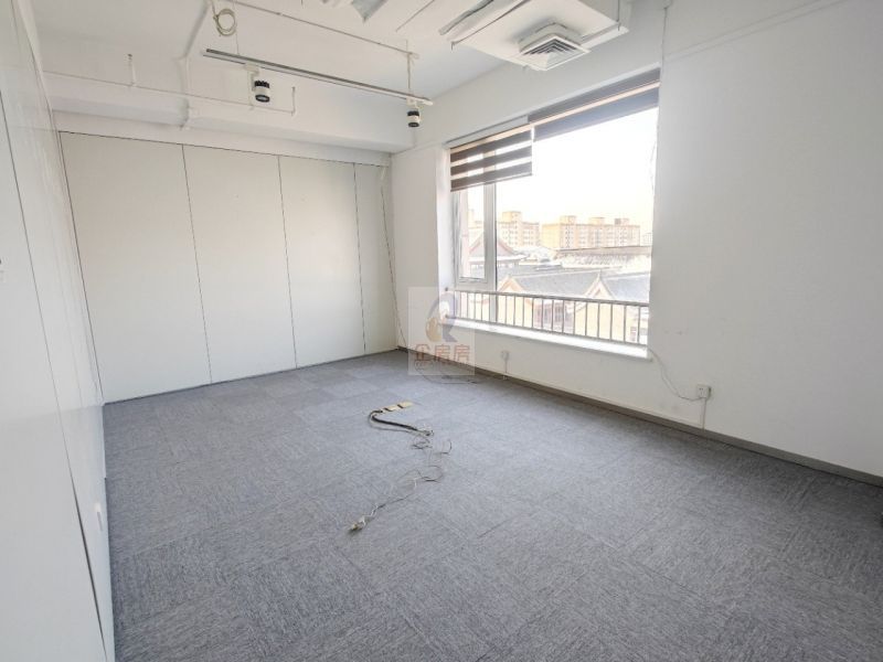 华腾世纪总部公园 