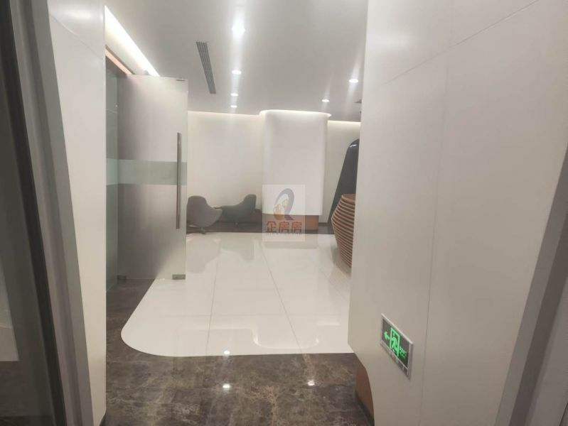 英蓝国际金融中心