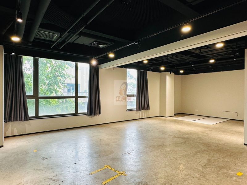 西店记忆文创小镇 