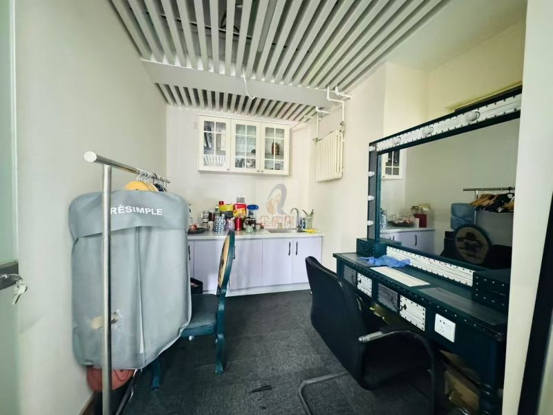 远洋国际中心CD座