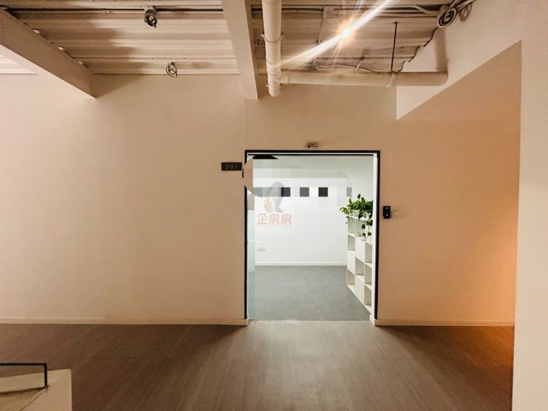 竞园七棵树自由风艺术区（东五环）