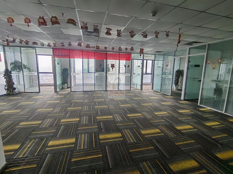 南新仓商务大厦（南新仓国际大厦）