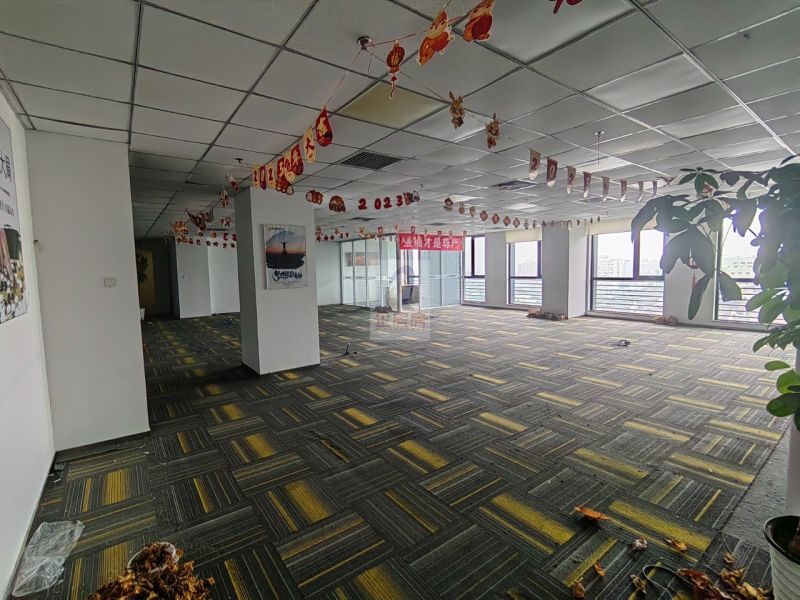 南新仓商务大厦（南新仓国际大厦）