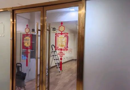 金泰商贸大厦