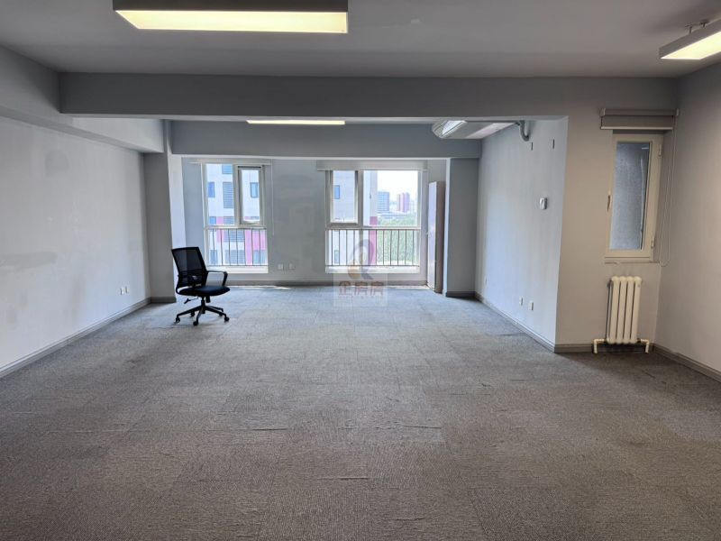 东亿国际传媒产业园