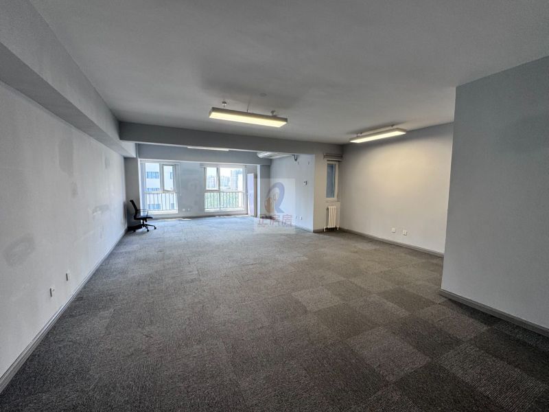 东亿国际传媒产业园