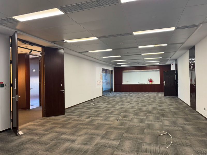 中邮保险玖安广场（原中粮置地广场）